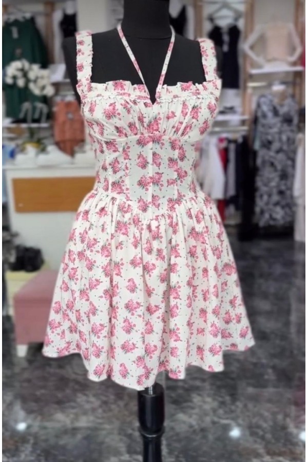 Pinterest çiçekli mini elbise Pinterest çiçekli mini elbise
