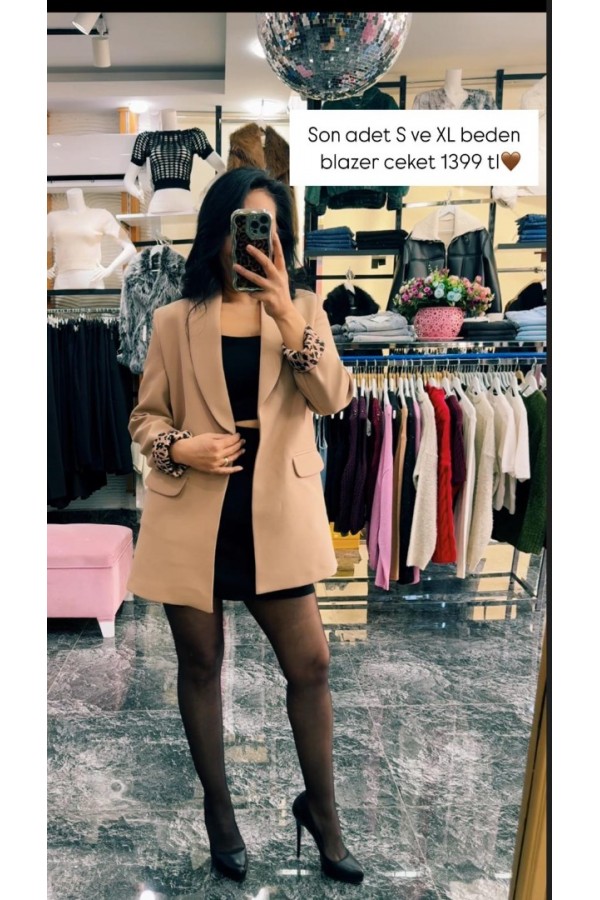 Leopar Detaylı Ceket