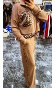 Leopar Detaylı Eşofman Takımı.